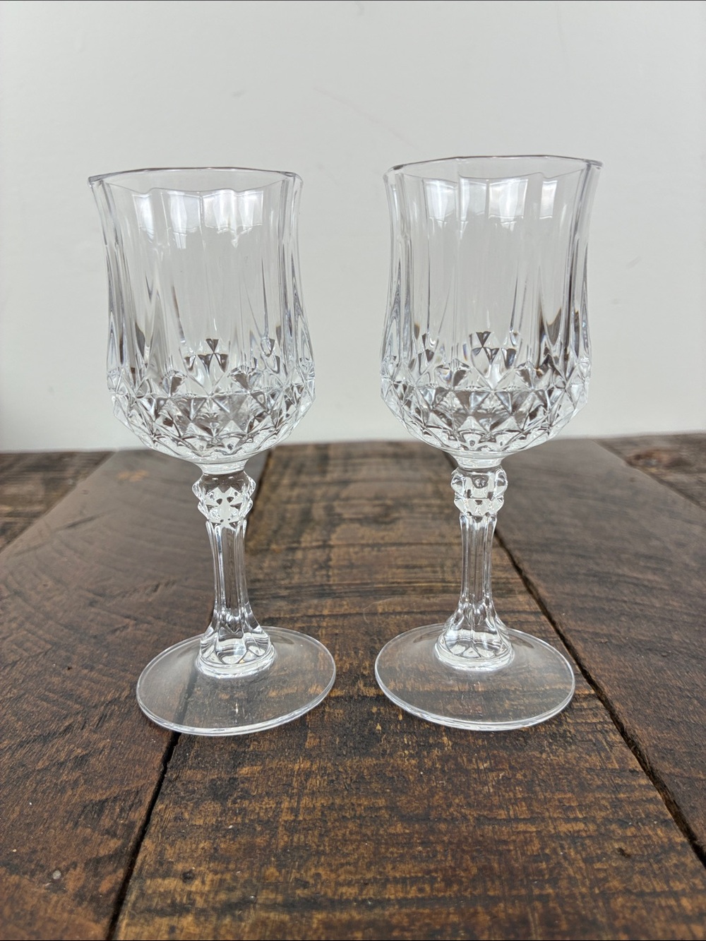 Clear Cut Cristal D'Arques "Longchamp"  Wine Glasses Set of 2 5.75 oz